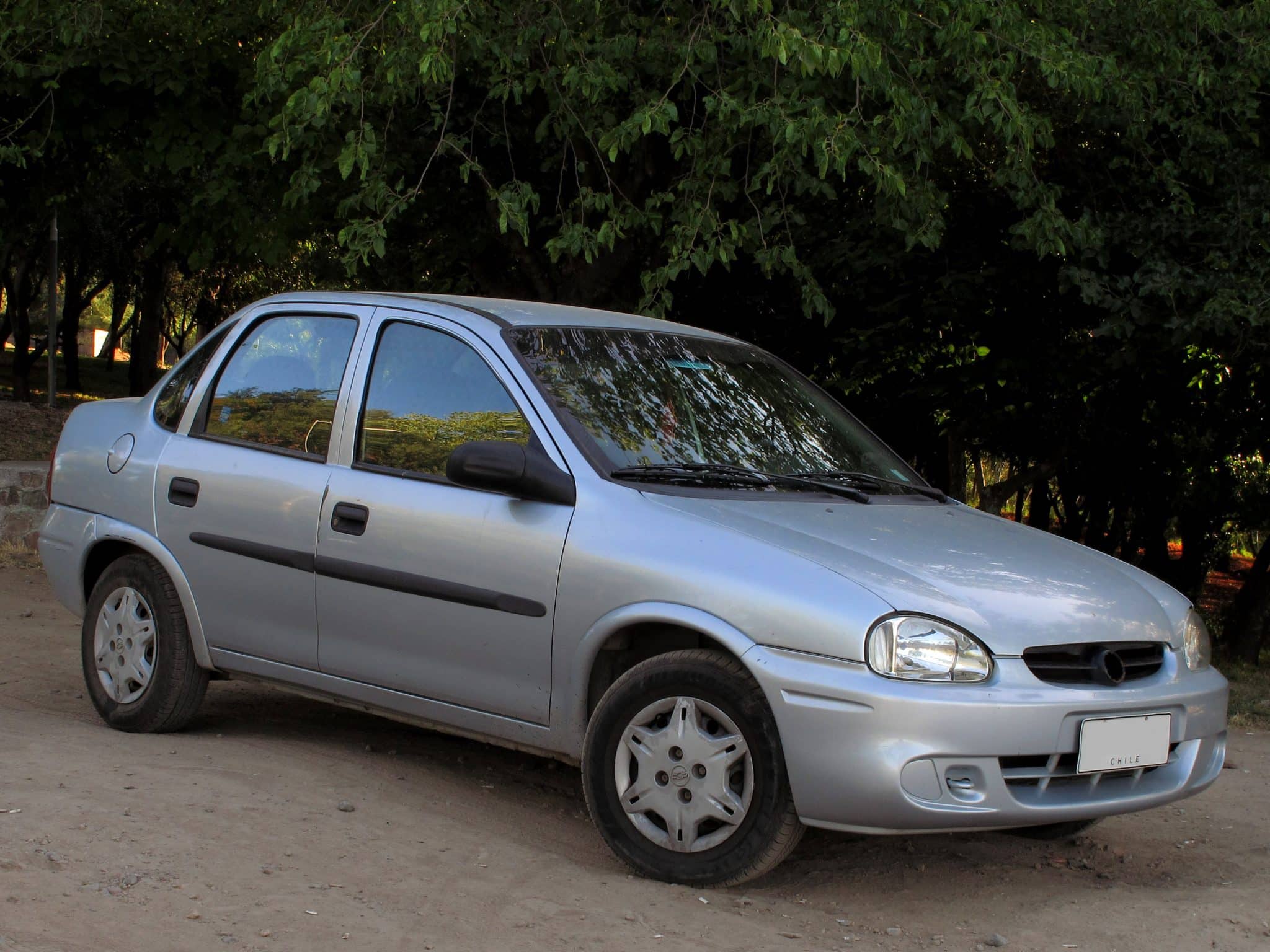 CHEVROLET CORSA GL SEDAN 1.6 FULL ▶ Impuesto Vehicular ≫