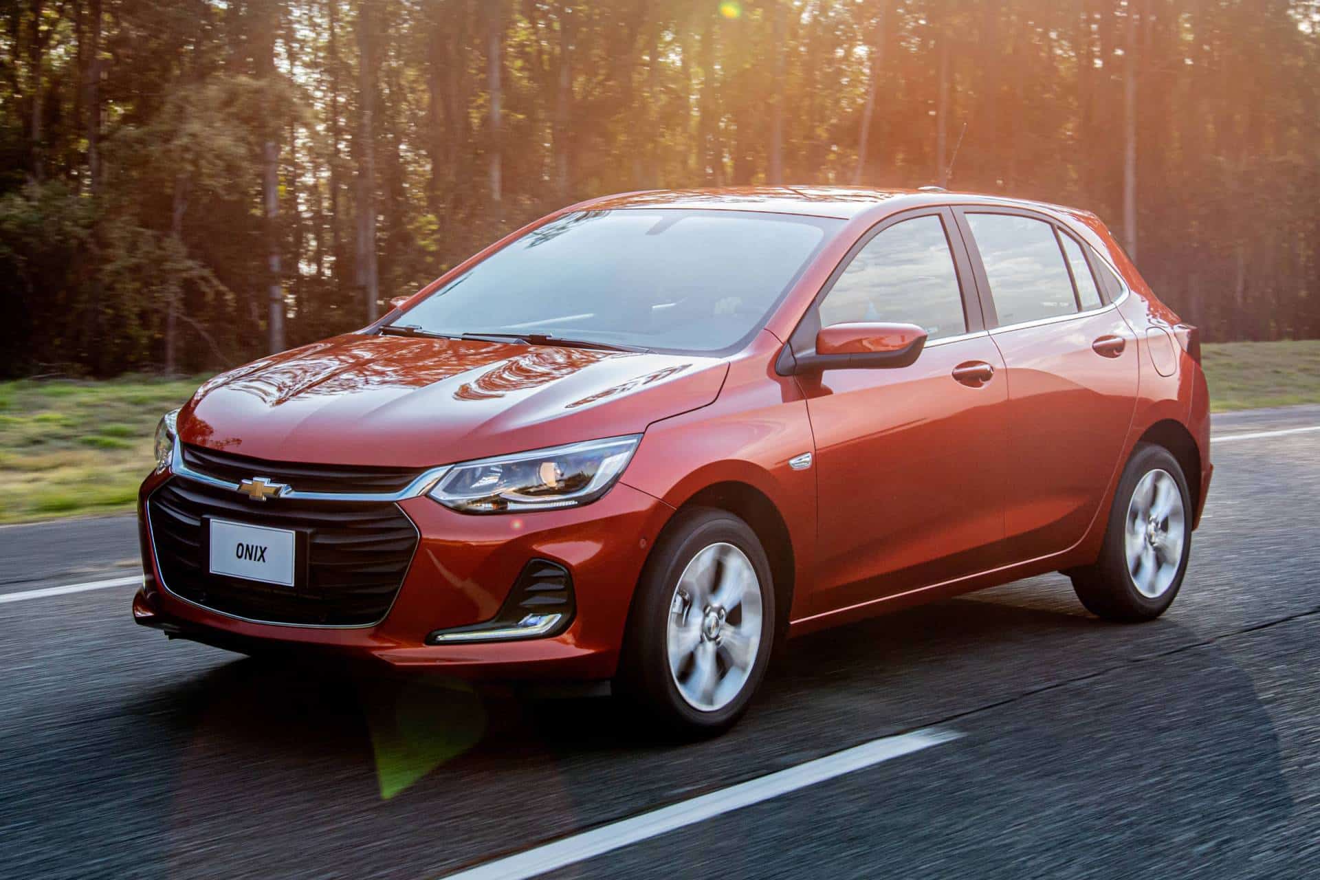 Chevrolet onix 1 0t rs mt impuesto vehicular simit 2025