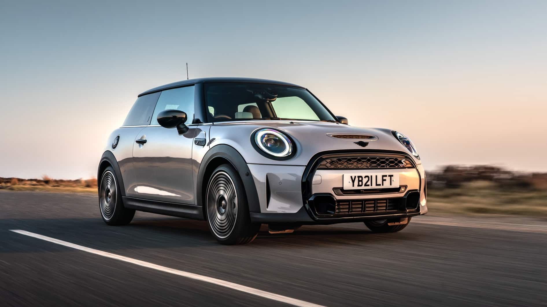 MINI HATCH 3DR COOPER SALT ▶ Impuesto Vehicular ≫
