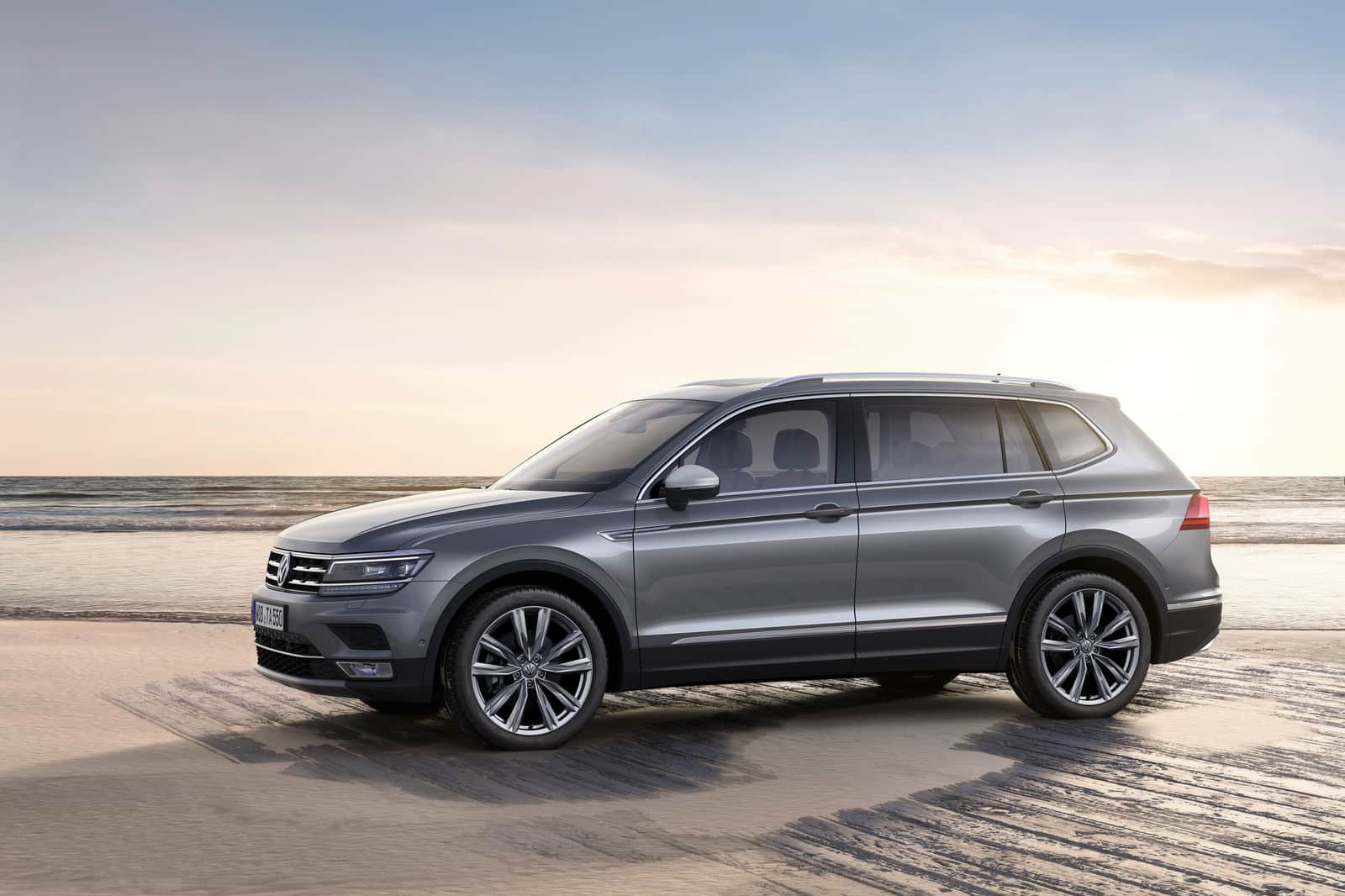 VOLKSWAGEN TIGUAN ALL SPACE HIGHLINE 2. 0T DSG ▶ Impuesto Vehicular ≫