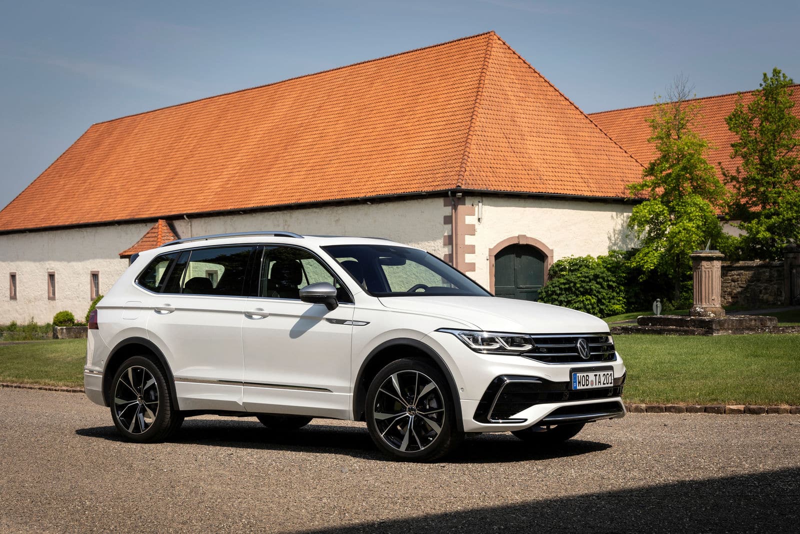 VOLKSWAGEN TIGUAN ALL SPACE HIGHLINE 2.0T DSG BW24L ▶ Impuesto Vehicular ≫